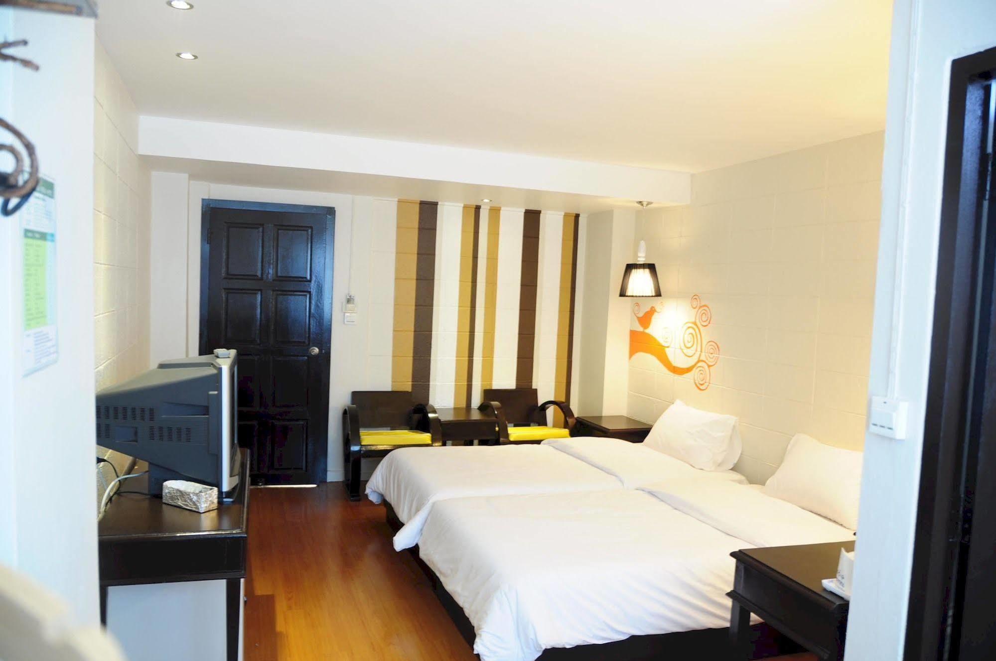 קון קאן Roma Hotel מראה חיצוני תמונה
